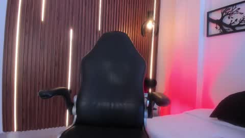 Snapshot of helios_obscuro chatting on November 2, 2025, 1:08 am helios_obscuro online show from November 2, 2025, 1:08 am