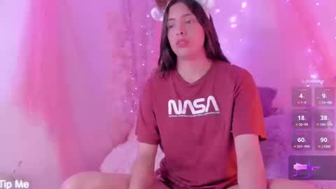 Snapshot of hell_girl_666 chatting on September 9, 2025, 2:05 pm Nina online show from September 9, 2025, 2:05 pm