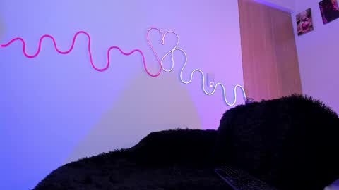 Snapshot of helldy_666 chatting on March 5, 2026, 6:42 am helldy_666 online show from March 5, 2026, 6:42 am