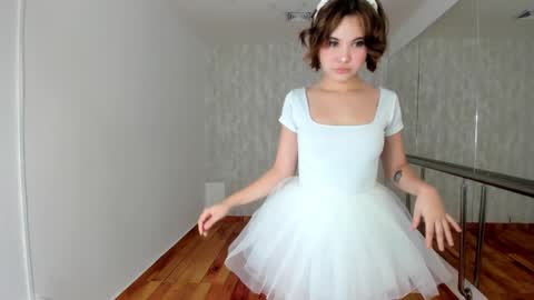 Snapshot of hellen_coy chatting on January 12, 2025, 12:33 pm Julieta online show from January 12, 2025, 12:33 pm