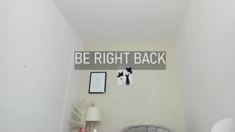 Snapshot of hellen_coy chatting on March 9, 2025, 3:38 pm Julieta online show from March 9, 2025, 3:38 pm
