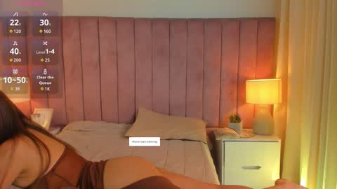 Snapshot of hellen_mckenzie chatting on October 3, 2025, 5:48 am hellen_mckenzie online show from October 3, 2025, 5:48 am