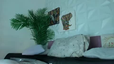 Snapshot of hellen_sky_ chatting on June 22, 2026, 7:00 pm hellen online show from June 22, 2026, 7:00 pm