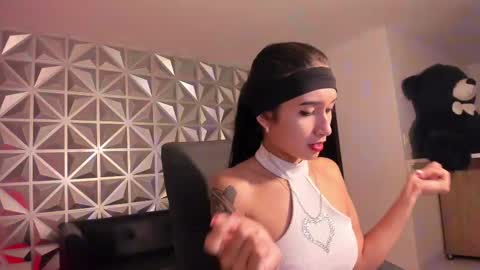 Snapshot of hellen_tease chatting on September 12, 2025, 12:16 pm Hellen online show from September 12, 2025, 12:16 pm
