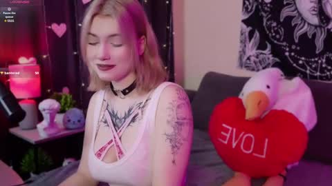 HellenHorny online show from February 20, 2025, 9:22 am