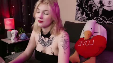 HellenHorny online show from March 6, 2025, 10:41 am