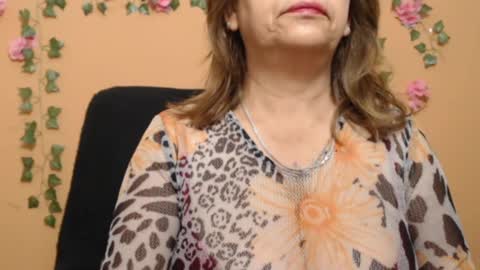 hellen online show from January 18, 2025, 10:39 am