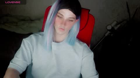 Snapshot of hellenspellman chatting on October 25, 2025, 3:18 pm Helen Spellman online show from October 25, 2025, 3:18 pm