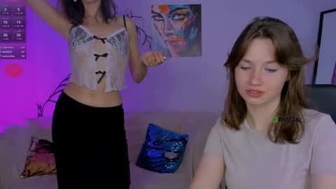 Snapshot of helli_belli chatting on October 7, 2025, 7:33 pm Helli online show from October 7, 2025, 7:33 pm