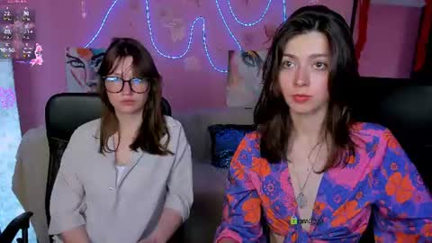 Snapshot of helli_belli chatting on June 11, 2026, 2:53 am Helli online show from June 11, 2026, 2:53 am