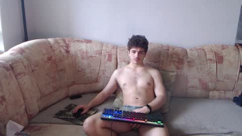 Snapshot of hellish_sugar chatting on January 29, 2025, 7:36 am Remy online show from January 29, 2025, 7:36 am