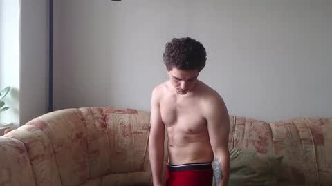 Snapshot of hellish_sugar chatting on February 20, 2025, 10:48 am Remy online show from February 20, 2025, 10:48 am