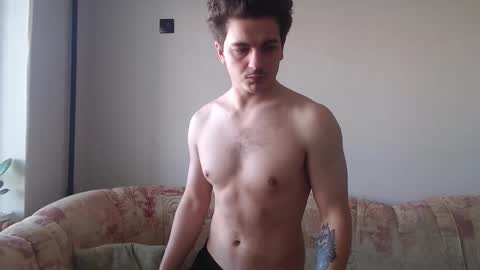 Snapshot of hellish_sugar chatting on February 21, 2025, 7:12 am Remy online show from February 21, 2025, 7:12 am