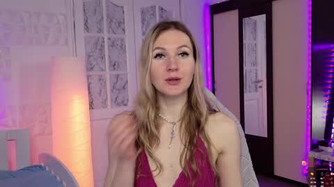 Snapshot of hello_lisha chatting on March 6, 2025, 8:08 am Alisia Monday to Friday from 10 am to 4 pm GMT 2 online show from March 6, 2025, 8:08 am