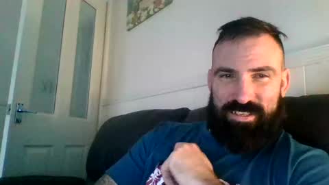 Snapshot of hellobunbunx0 chatting on February 15, 2025, 4:12 pm hellobunbunx0 online show from February 15, 2025, 4:12 pm