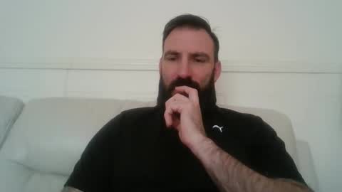 hellobunbunx0 online show from April 30, 2026, 2:12 pm