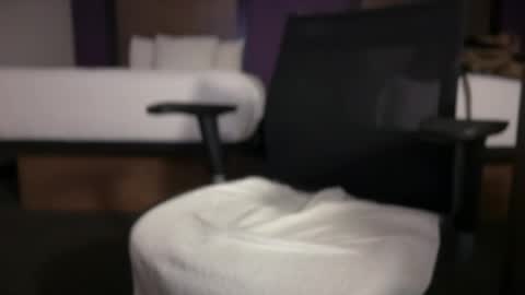 hellodaddyxxxl online show from June 21, 2026, 4:26 am