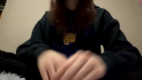 hellokitten123 online show from February 1, 2025, 2:05 am