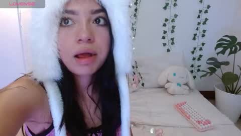 Snapshot of hellokitty_valery1 chatting on March 8, 2026, 2:04 am hellokitty_valery1 online show from March 8, 2026, 2:04 am