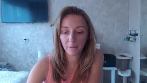 Snapshot of hellokittykaty chatting on October 10, 2025, 6:34 am Victory online show from October 10, 2025, 6:34 am