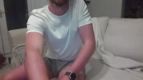 Snapshot of helpmefuckme chatting on June 16, 2026, 7:49 pm helpmefuckme online show from June 16, 2026, 7:49 pm