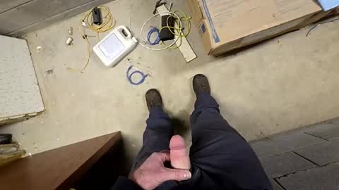 helpmestroke88 online show from December 1, 2025, 11:37 am