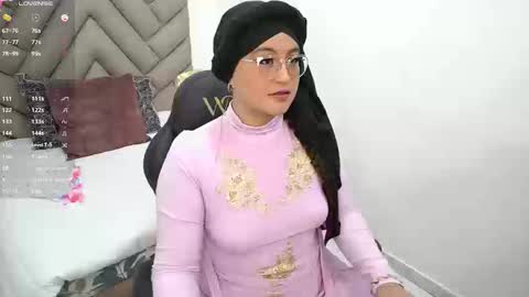Zahira online show from September 25, 2025, 2:10 pm
