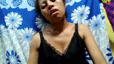 henitsaldy online show from February 7, 2026, 5:49 pm