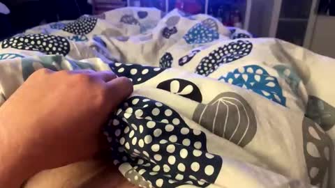 Snapshot of henk4u chatting on November 17, 2025, 10:37 pm henk4u online show from November 17, 2025, 10:37 pm