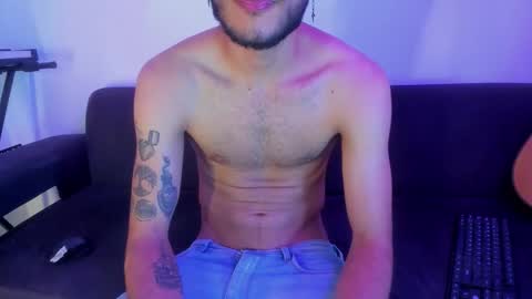 henrik_senn online show from November 26, 2025, 1:39 am