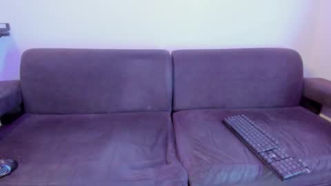 henrik_senn online show from March 9, 2026, 9:41 pm