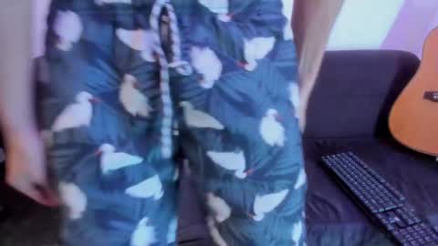 henrik_senn online show from March 14, 2026, 4:07 am