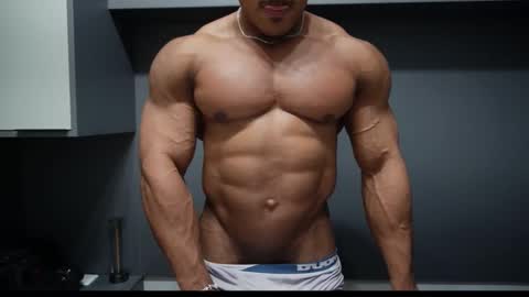 Henri online show from March 9, 2026, 10:14 pm