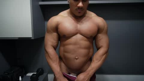 Henri online show from May 24, 2026, 8:47 pm