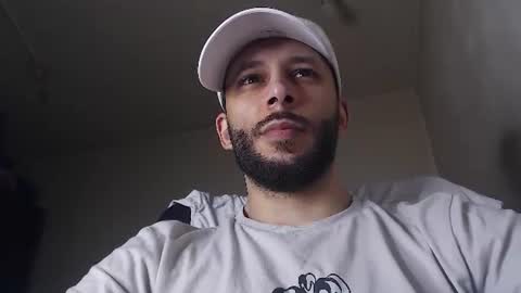 HenryAxe online show from June 25, 2026, 3:27 pm