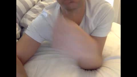 Henryhipster  sub  spank useme new Europe Twink kiss first fit kinky naughty online show from November 18, 2025, 7:24 am