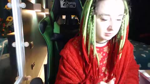 Hentaishiing online show from April 19, 2026, 6:43 pm