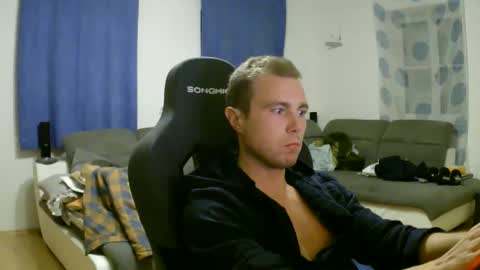 John Pearl online show from May 20, 2026, 8:37 pm