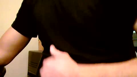 mr D online show from November 20, 2025, 9:42 am