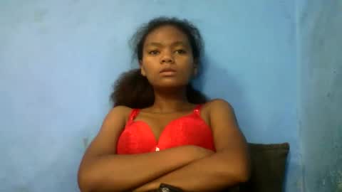 herisse01 online show from April 30, 2026, 7:47 am