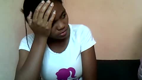 herisse01 online show from June 20, 2026, 7:33 am