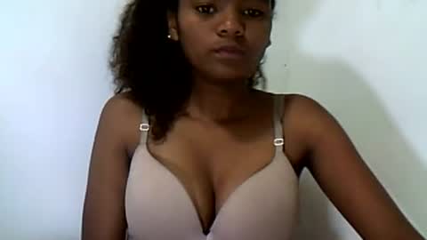 herisse01 online show from July 16, 2026, 3:07 pm