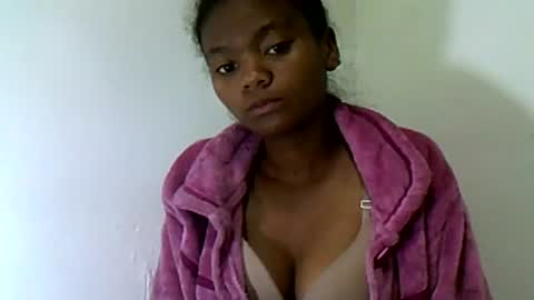 herisse01 online show from July 18, 2026, 7:23 am