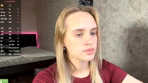 Sylvia online show from October 27, 2025, 8:07 am