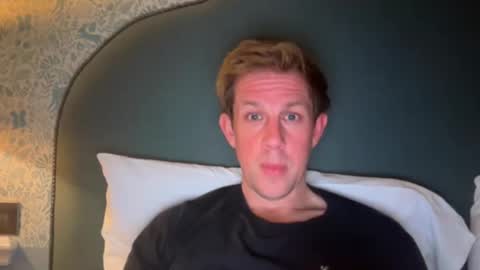 oxfordplaymate online show from October 14, 2025, 9:37 pm