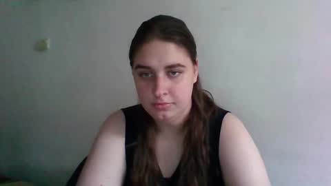 Snapshot of hess_luna_ chatting on September 29, 2025, 10:31 am hess_luna_ online show from September 29, 2025, 10:31 am
