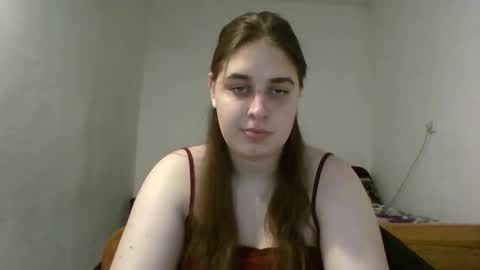 Snapshot of hess_luna_ chatting on September 30, 2025, 10:42 am hess_luna_ online show from September 30, 2025, 10:42 am