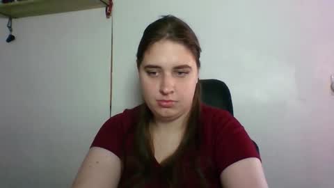 Snapshot of hess_luna_ chatting on October 15, 2025, 9:09 am hess_luna_ online show from October 15, 2025, 9:09 am