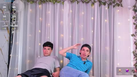Snapshot of hetero27cum chatting on January 27, 2025, 7:35 pm Euphoria Boys online show from January 27, 2025, 7:35 pm