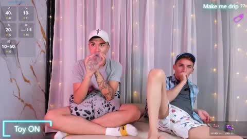 Snapshot of hetero27cum chatting on February 10, 2025, 10:30 pm Euphoria Boys online show from February 10, 2025, 10:30 pm